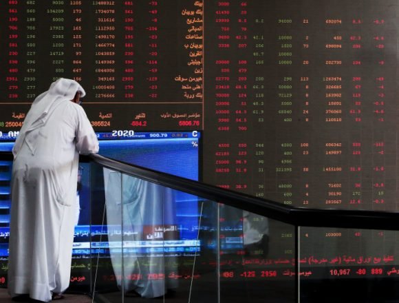 «كورونا» يرفع التغذية بالكهرباء الى 15 ساعة