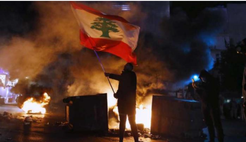 لبنان… اقتصاد هش يعكس فوضى في الشارع