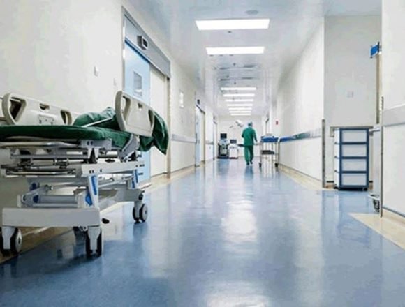 دولرة الفاتورة الاستشفائية: هل باتت قريبة وهل هي ممكنة؟