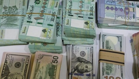 اقتصاد-لبنان-2 السبب الرئيسي لإنخفاض الطلب على الدولار!