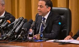 منصوري يتصلّب بوجه السلطة… وهيل يدعمه بسياسة “العصا والجزرة”: لا “استدانة” مع التشريع أو من دونه قبل إنجاز الإصلاحات المطلوبة