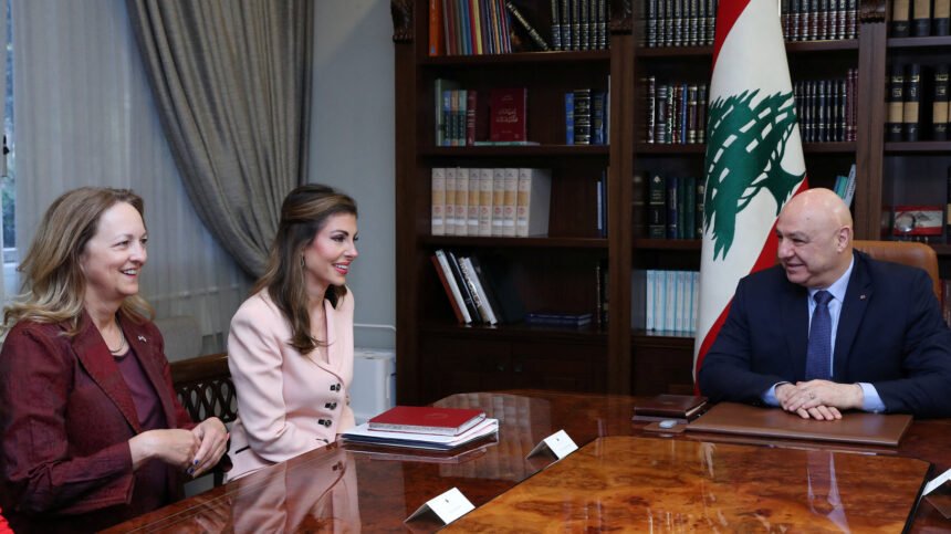 لبنان.. رسائل أميركية تحاصر نفوذ حزب الله