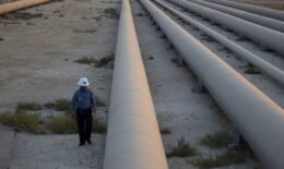 خطوط نفط وغاز وألياف ضوئية… نتائج واعدة للزيارة اللبنانية إلى بغداد