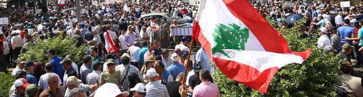 sallery.jpg أزمة القطاع العام: إهمال مزمن يُدخل الإدارة في الإصلاح المستحيل
