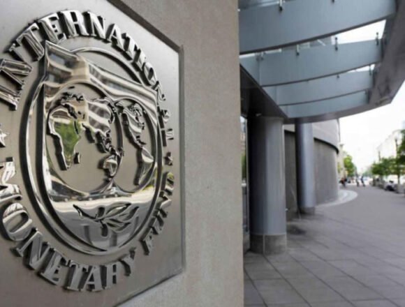 لبنان يواجه تأجيل اتفاق صندوق النقد بسبب تعطيل قوانين الإصلاح الأساسية