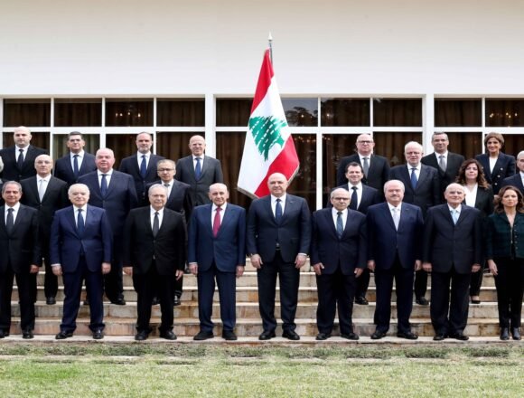 تقدم ملحوظ في الإصلاحات… فهل تملك الحكومة خارطة طريق واضحة؟
