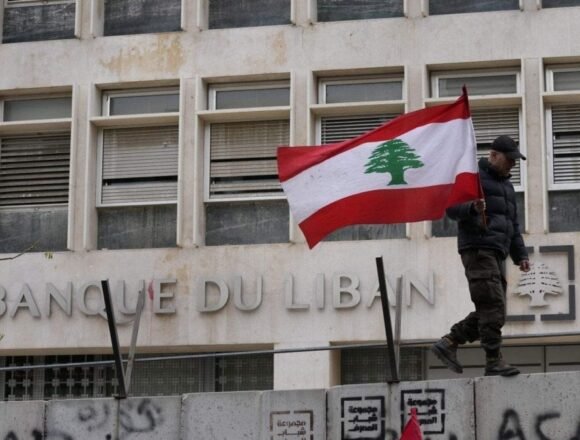 خطوة أولى تحدد المسؤوليات عن الودائع “المنهوبة”