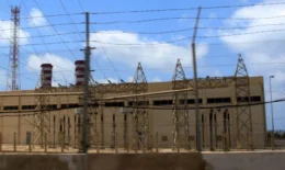لبنان ومأزق الكهرباء: ندفع فواتير محروقات مجانية ويبقى الهدر