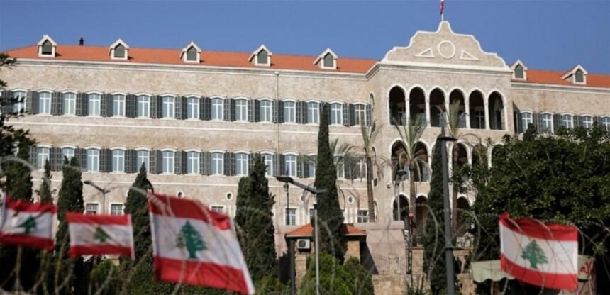 658994.jpg مأزق رواتب موظفي القطاع العام: لا زيادات قبل تحسين الإنتاجية