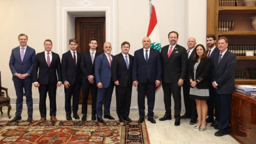 وثائق كُشفت عن عمليات تحويل أموال “غير شرعية”… لا خروج من “الرمادية”