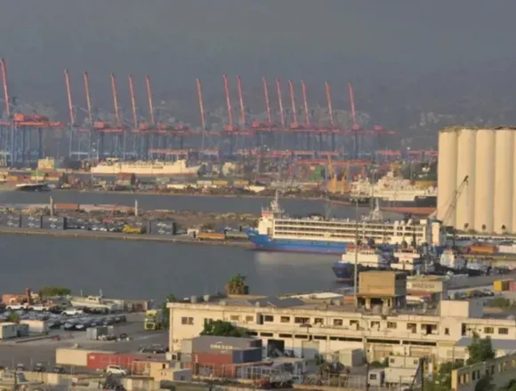 أجهزة السكانر في مرفأ بيروت: تعزيز الثقة وإعادة فتح الأسواق