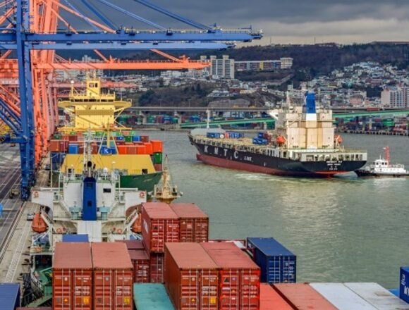 الرسوم الجمركية