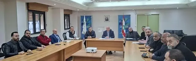 وزير الاتصالات مجتمعا ب اوجيرو ليبان تيليكوم
