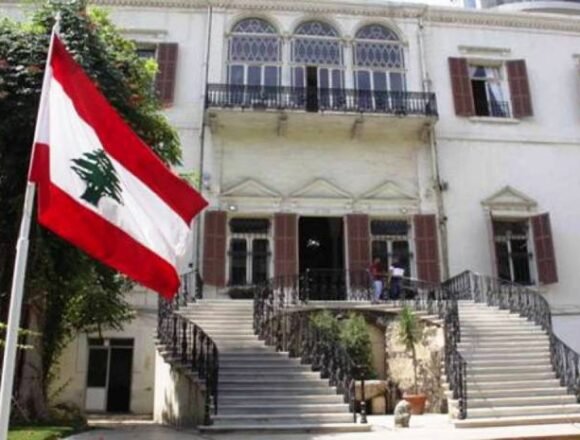 مؤسسات لم يعد لوجودها مبرر رغم الحاجة الكبيرة لخدماتها