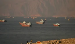 إيران