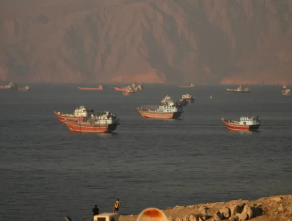 إيران