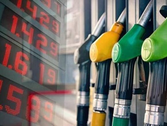 لماذا ندفع في لبنان أكثر من العالم كله بأزمة المحروقات؟